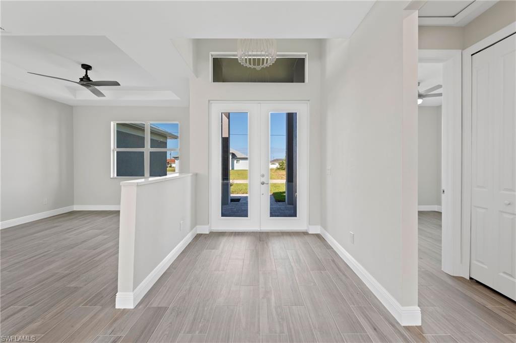 CAPE CORAL - Residential