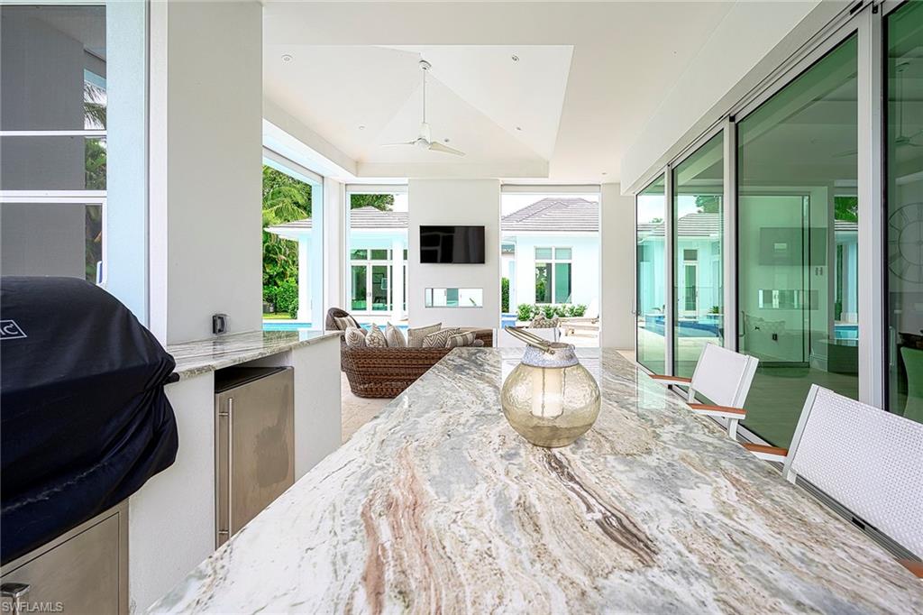 MOORINGS - Residential