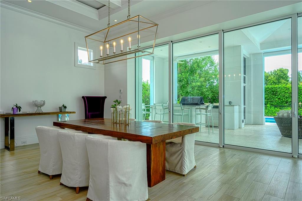 MOORINGS - Residential