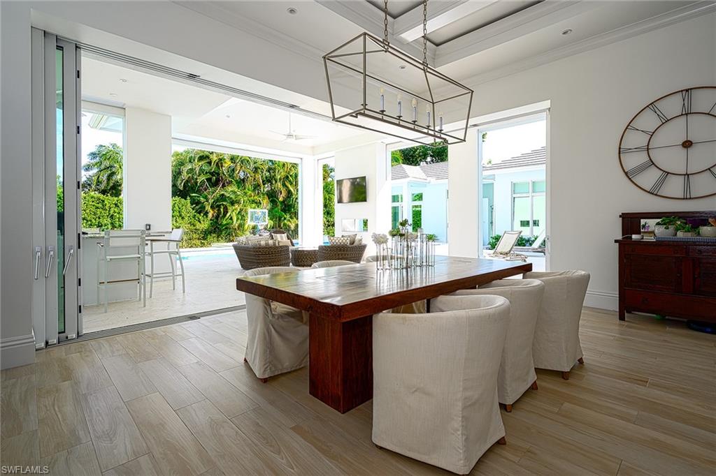 MOORINGS - Residential