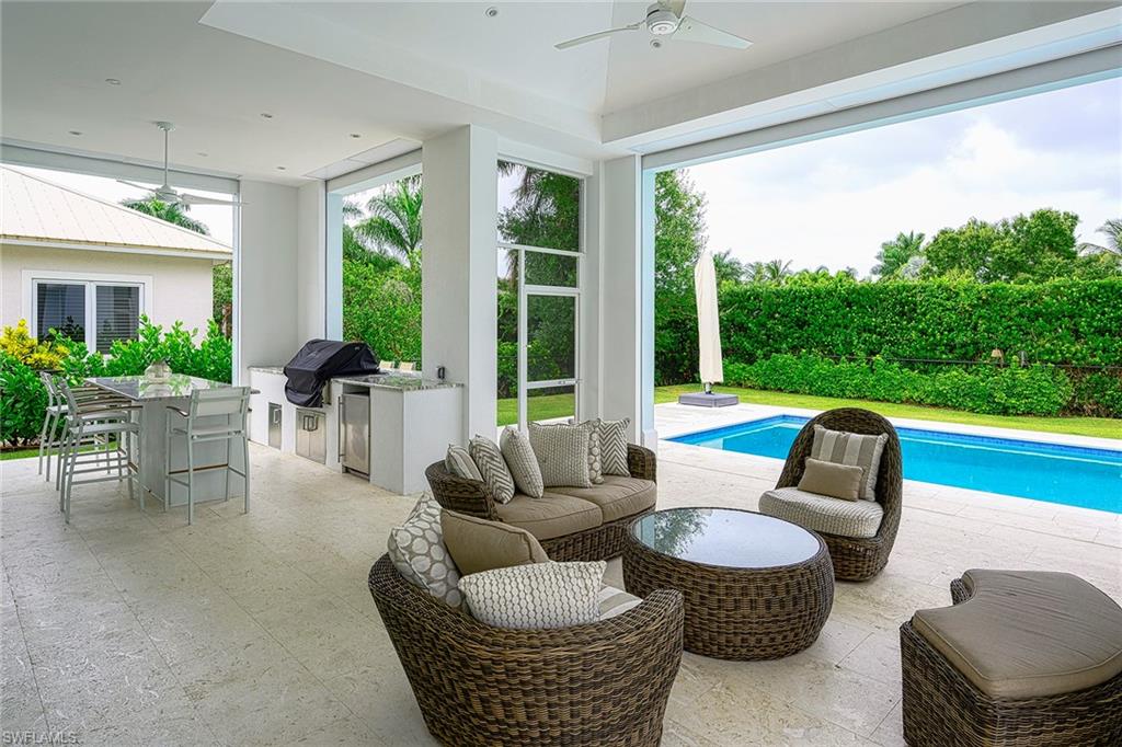 MOORINGS - Residential