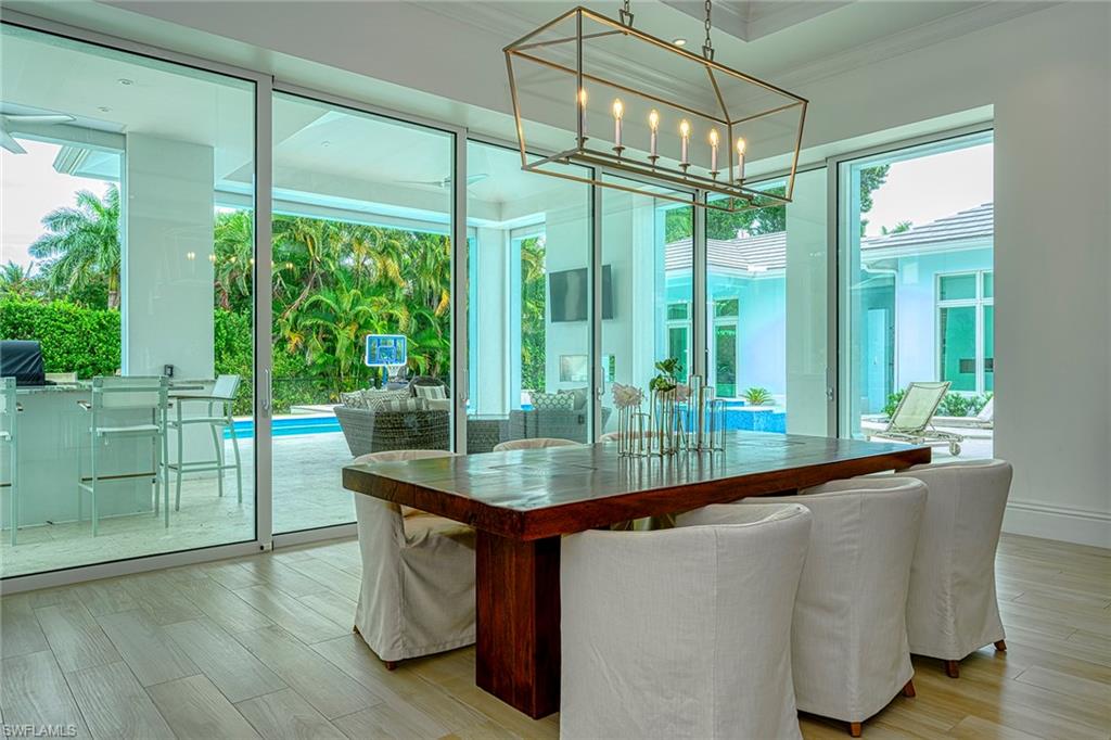 MOORINGS - Residential