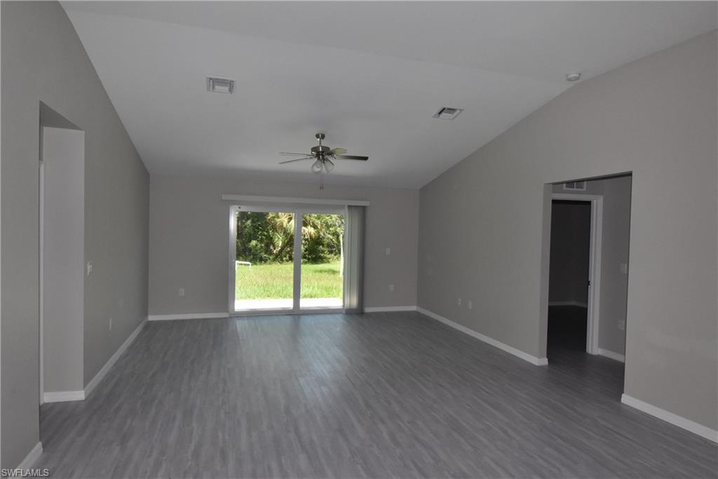 NORTH PORT - Residential Lease