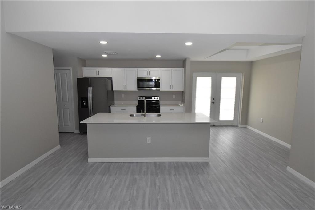 NORTH PORT - Residential Lease