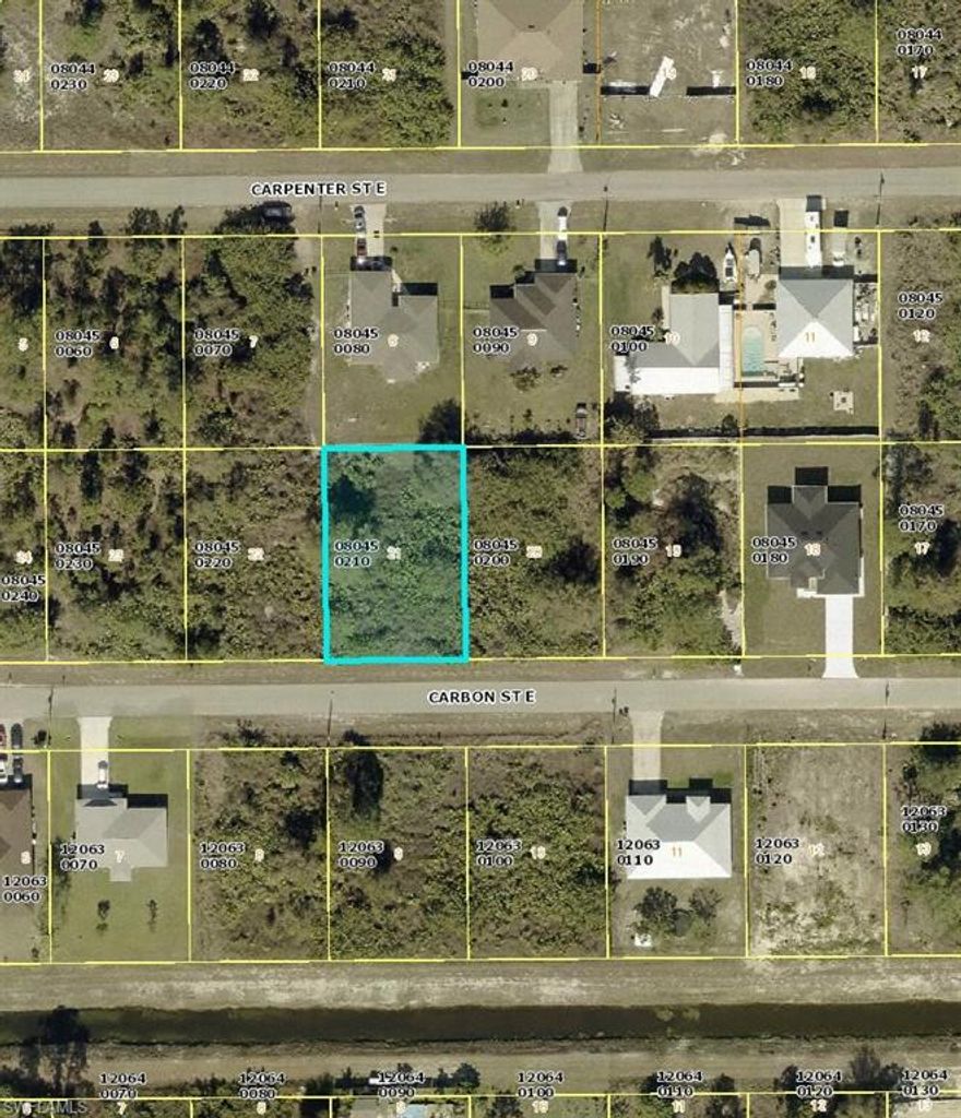 Build your dream home or invest in one of Southwest Florida’s fastest-growing areas with this residential lot in Lehigh Acres. Located in a quiet neighborhood surrounded by newer homes, this property offers a great opportunity with no HOA and plenty of room for customization. Convenient access to shopping, dining, schools, and major roadways makes commuting to Fort Myers and surrounding areas easy. Whether you’re planning to build now or hold for future growth, this lot is a smart addition to your portfolio.