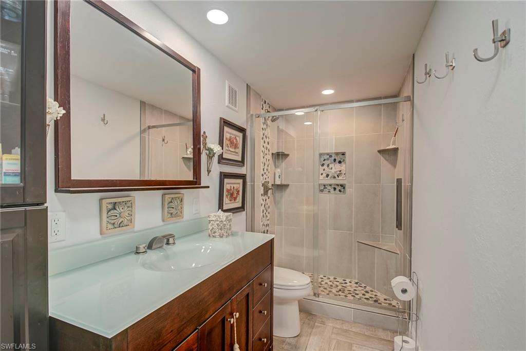 HAMLET - Residential