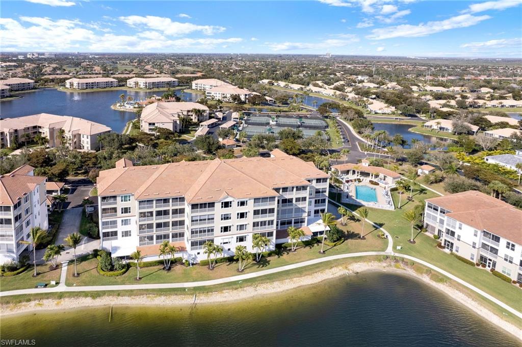 SUTTON WALK - Residential