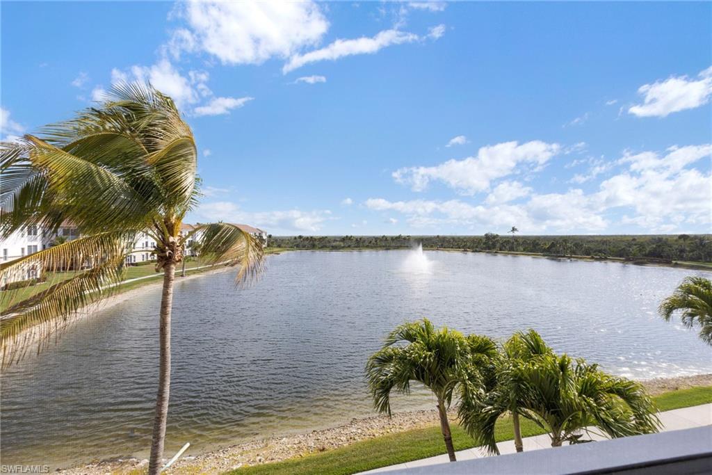 SUTTON WALK - Residential