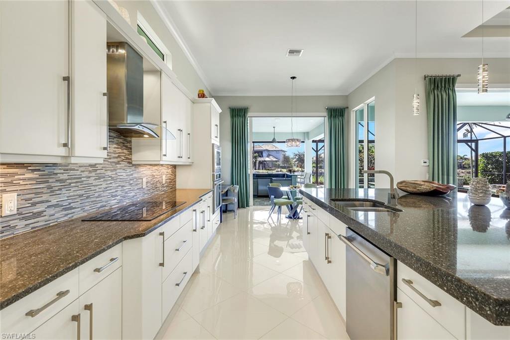 ISLES OF COLLIER PRESERVE - Residential