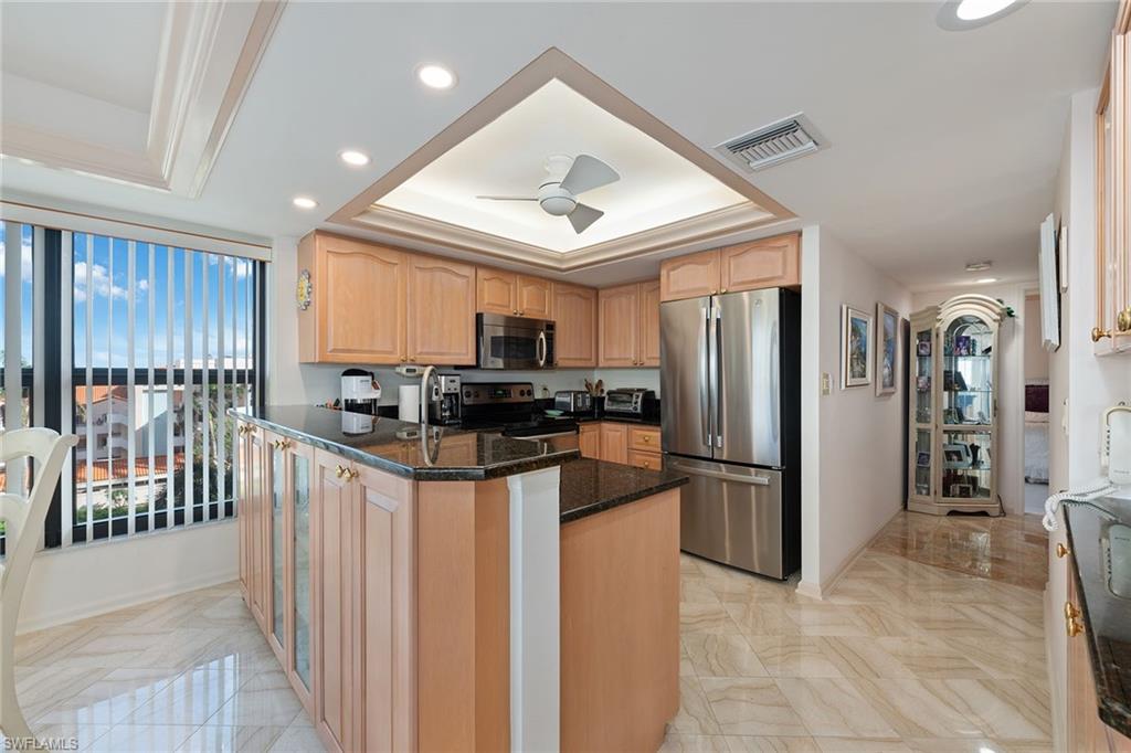 4451 Gulf Shore BLVD N 505