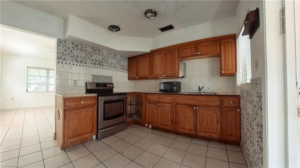 FORT MYERS - Residential