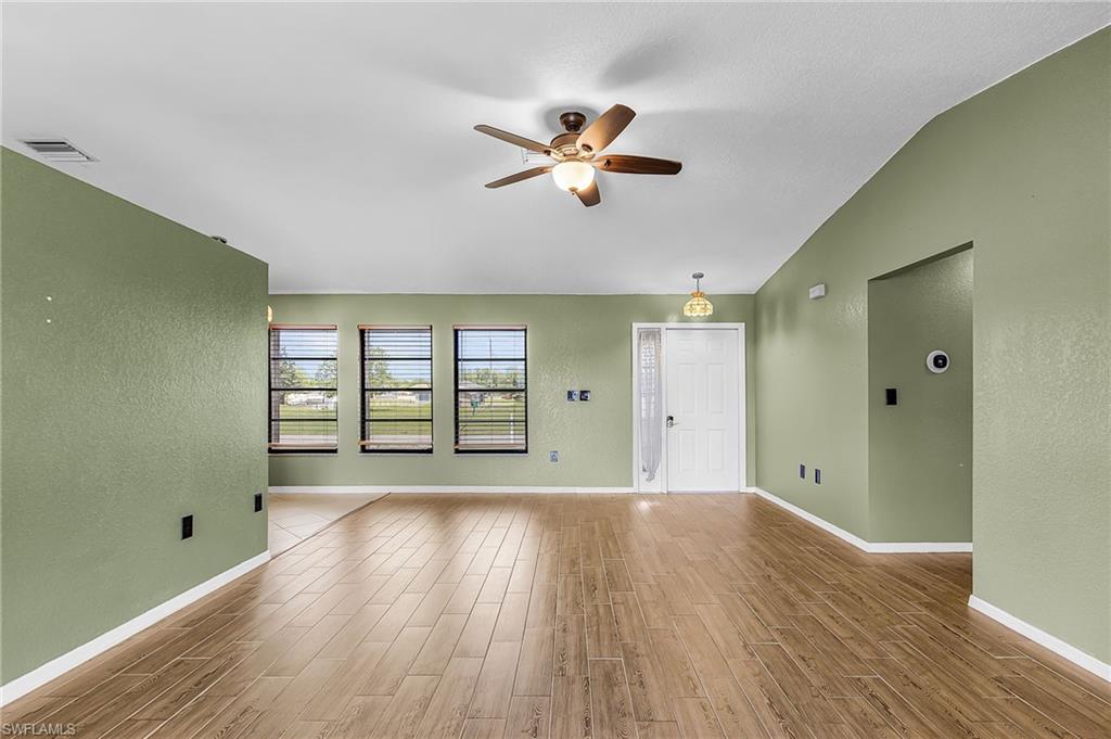 RIDGE HARBOR - Residential