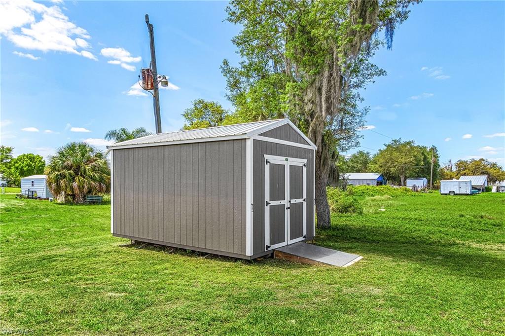 RIDGE HARBOR - Residential