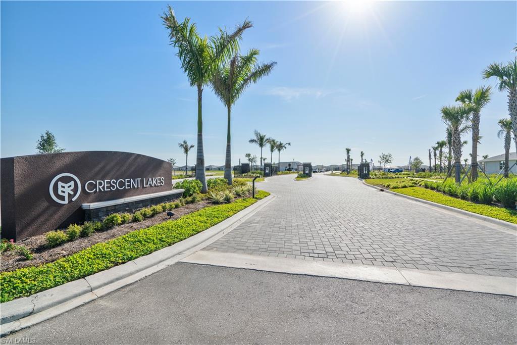 CRESCENT LAKES - Residential Lease