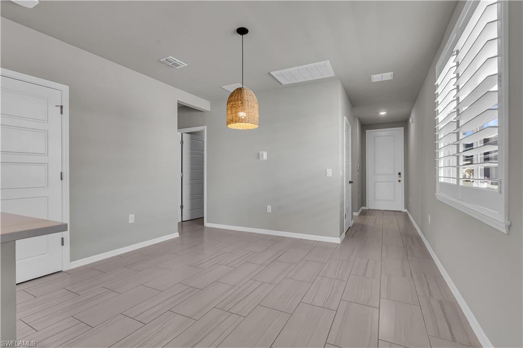 CRESCENT LAKES - Residential Lease