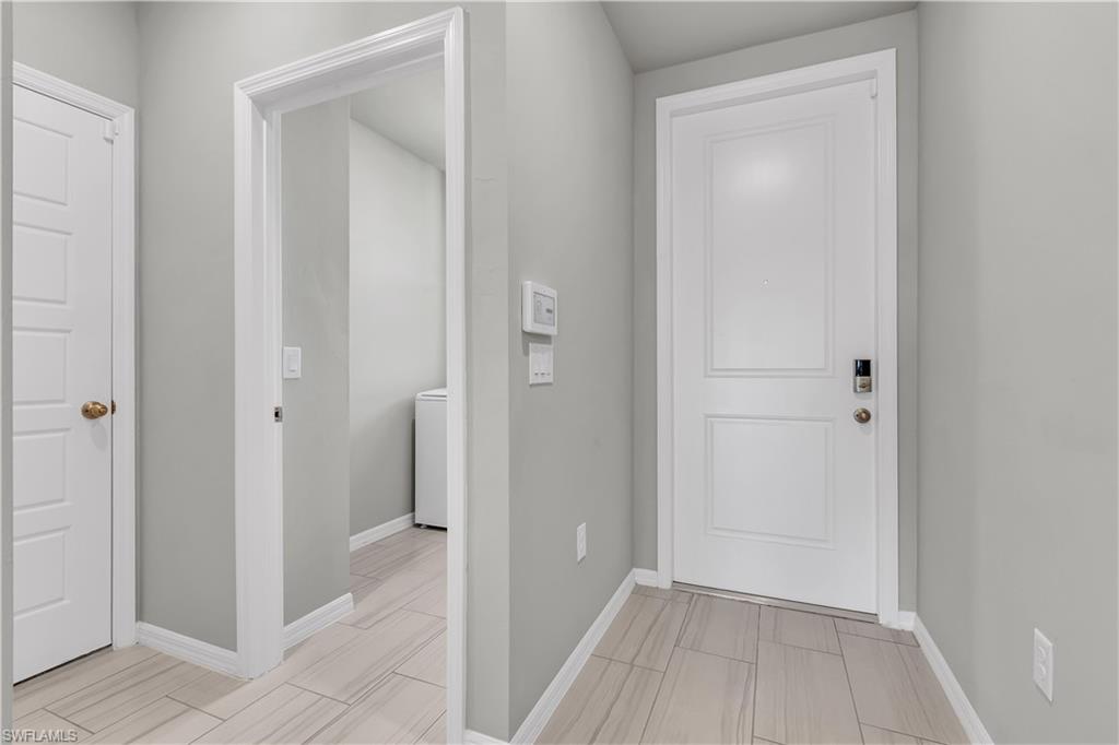 CRESCENT LAKES - Residential Lease