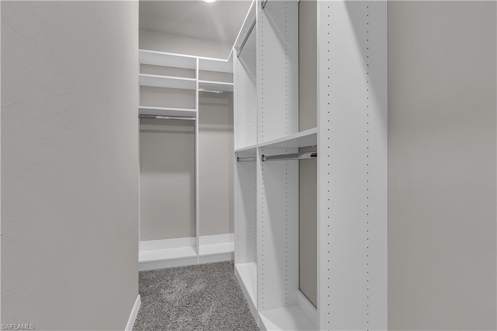 CRESCENT LAKES - Residential Lease