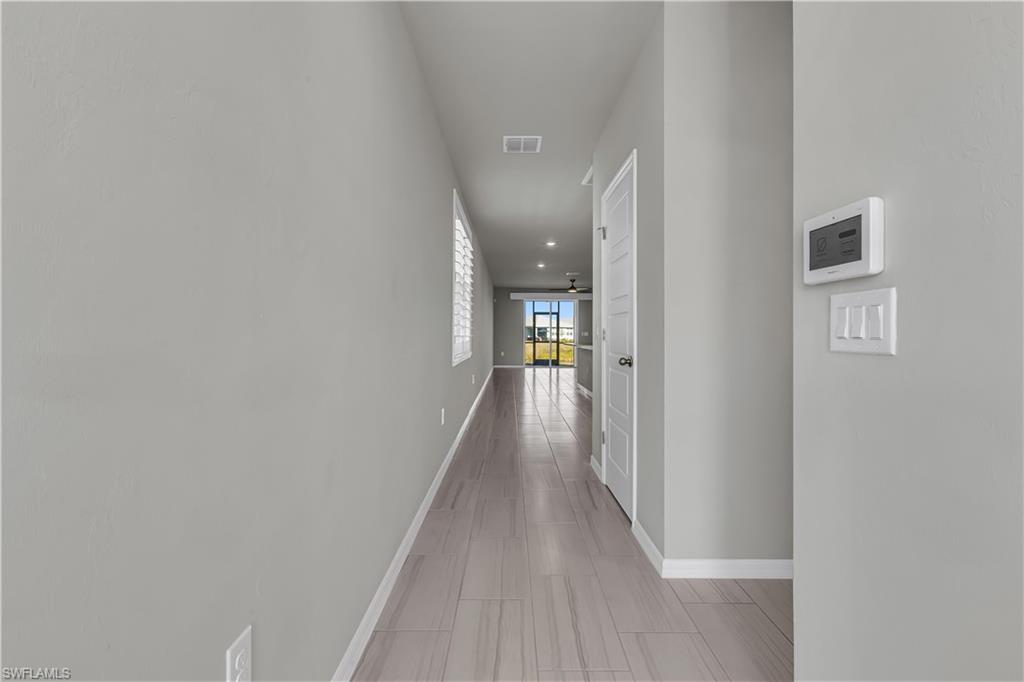 CRESCENT LAKES - Residential Lease