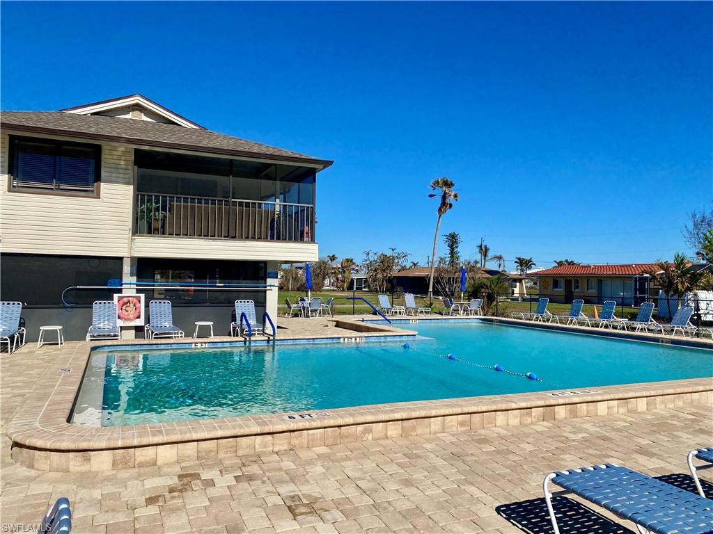 FAIRVIEW ISLES CONDO - Residential