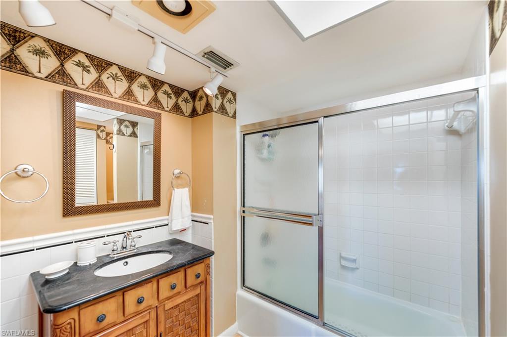 FAIRVIEW ISLES CONDO - Residential