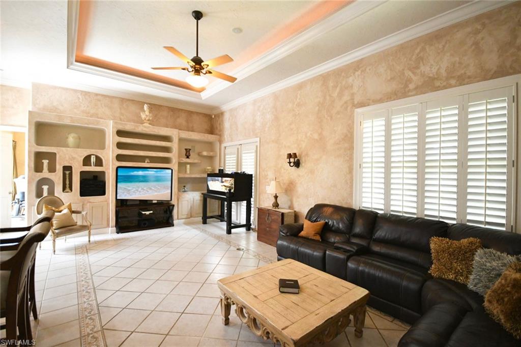 TRAFALGAR WOODS - Residential