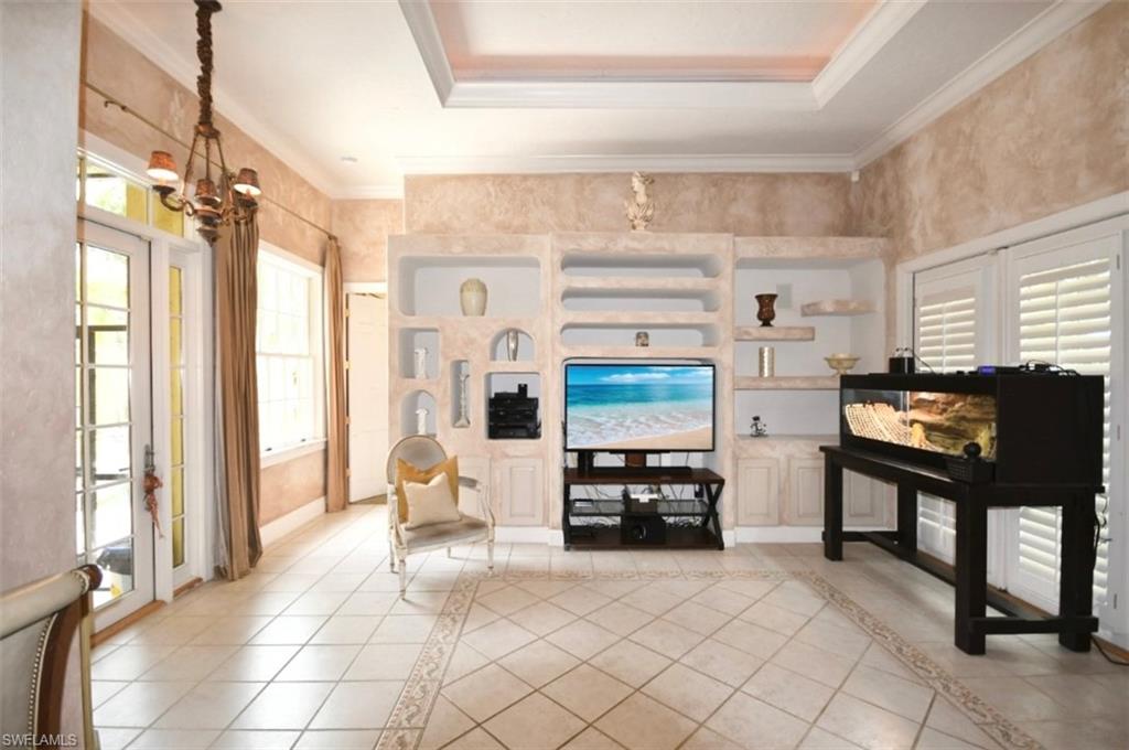 TRAFALGAR WOODS - Residential