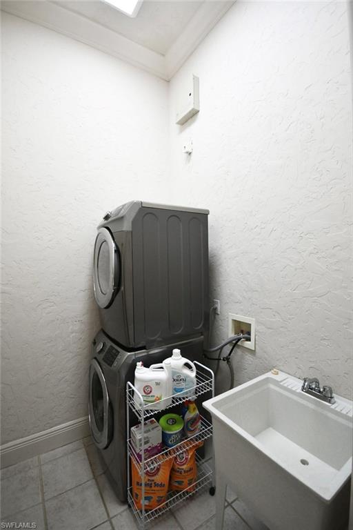 TRAFALGAR WOODS - Residential