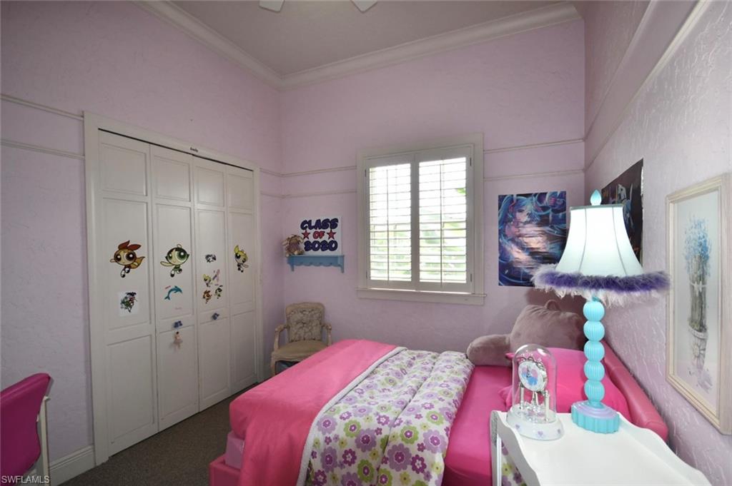 TRAFALGAR WOODS - Residential