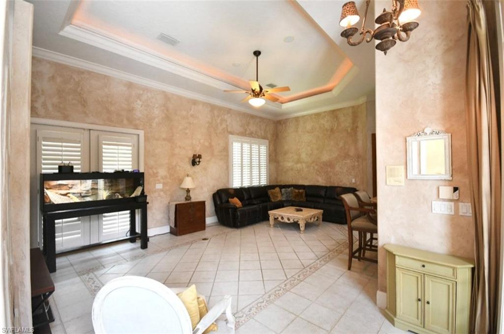 TRAFALGAR WOODS - Residential