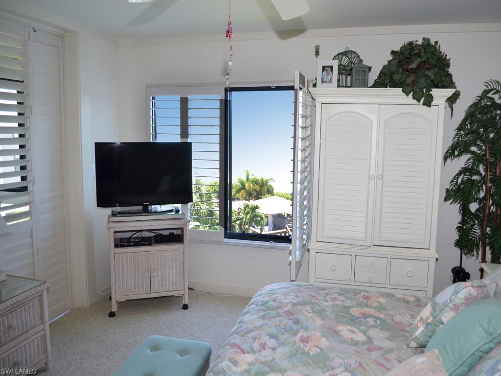 NUTMEG VILLAGE - Residential