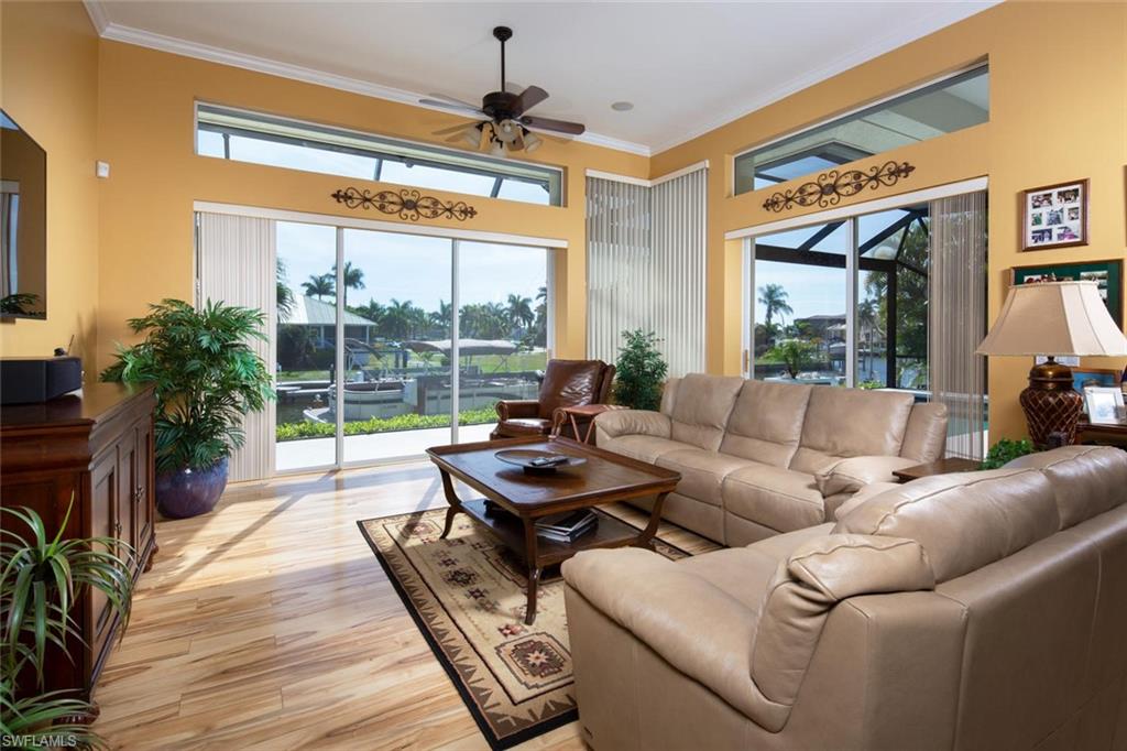 MARCO BEACH - Residential