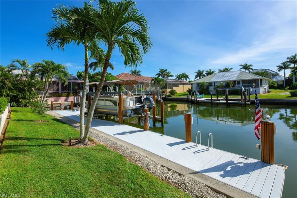 MARCO BEACH - Residential