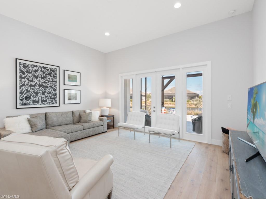 ISLES OF COLLIER PRESERVE - Residential