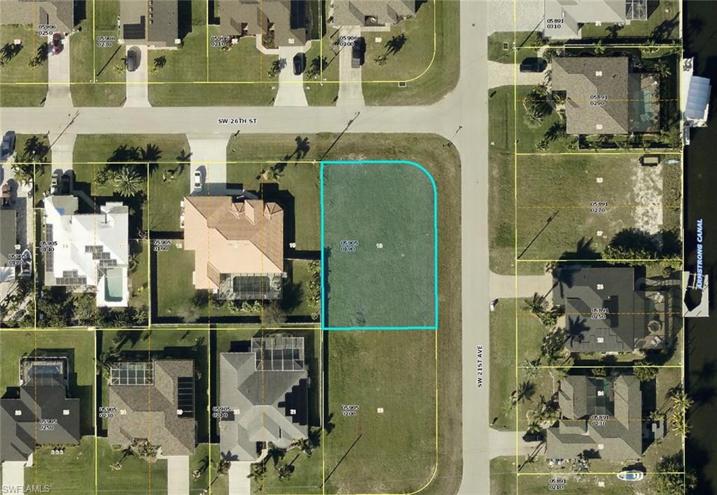CAPE CORAL - Land