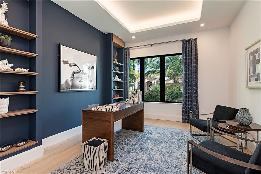 MOORINGS - Residential