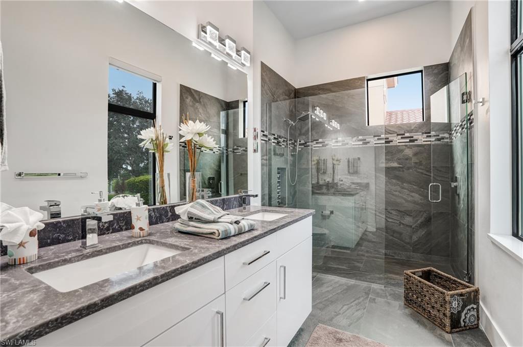 RIVERWATCH - Residential