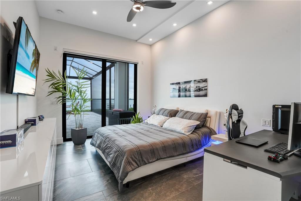 RIVERWATCH - Residential