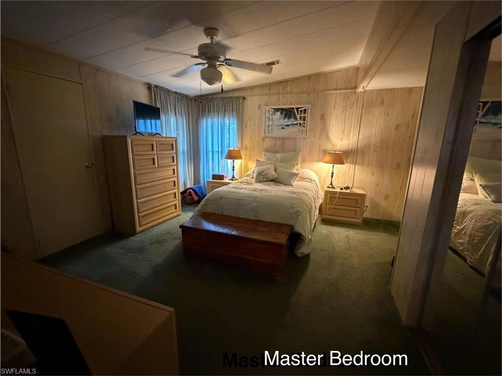 SEMINOLE MANOR - Residential