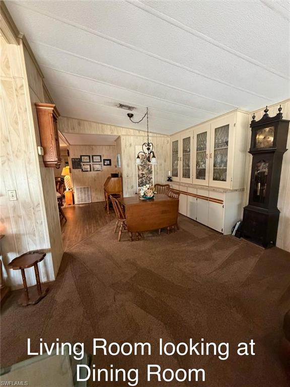 SEMINOLE MANOR - Residential