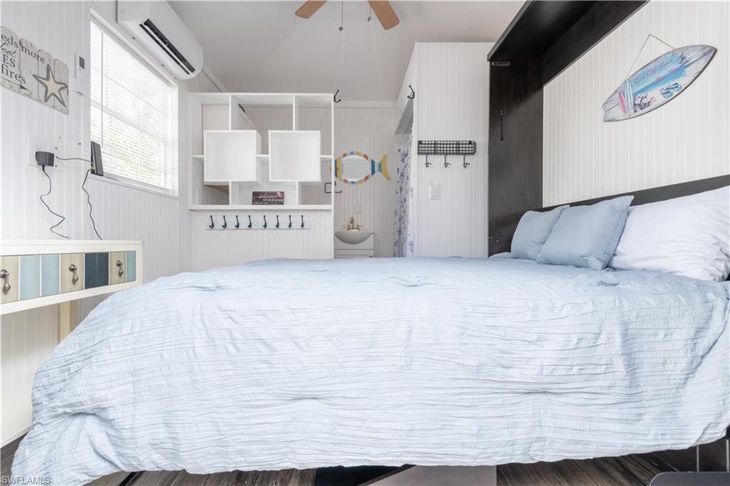 CYPRESS TRAIL RV RESORT - Land