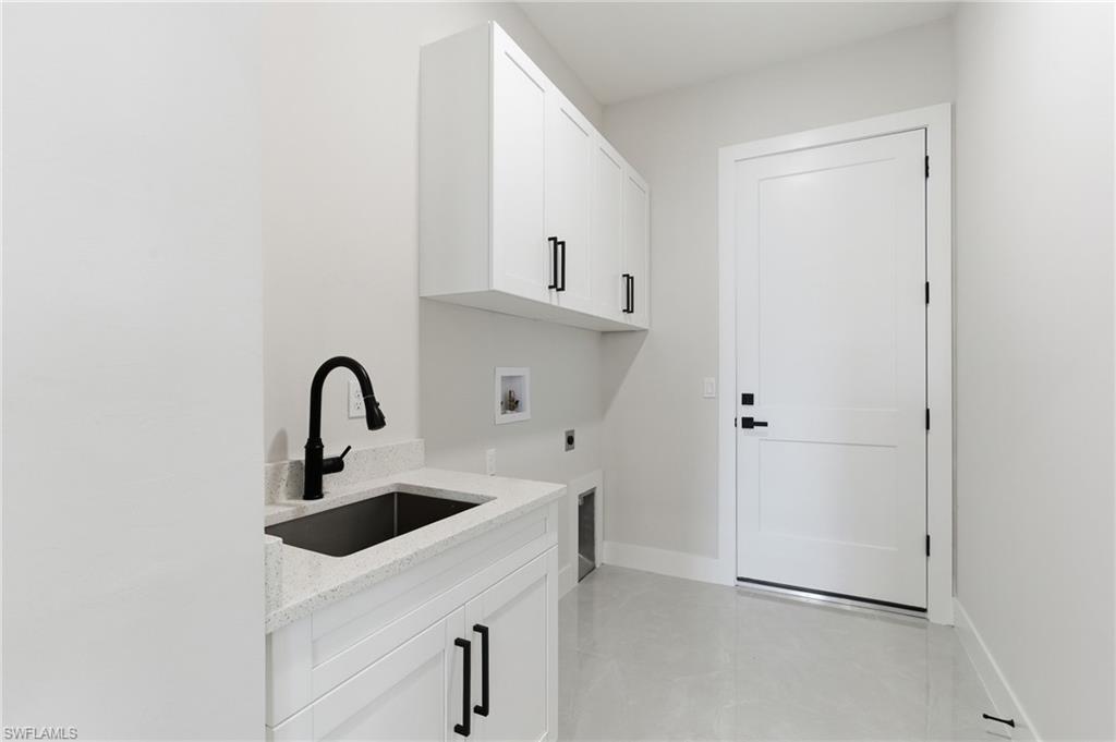 CAPE CORAL - LEE COUNTY INDUSTRIAL PARK - Residential