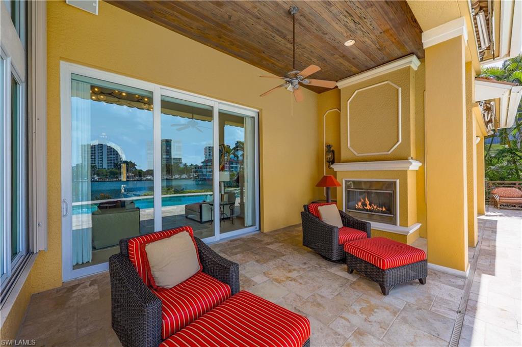 PARK SHORE - Residential