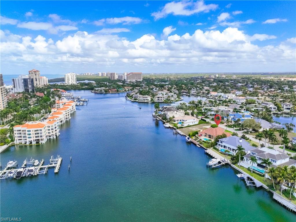 PARK SHORE - Residential