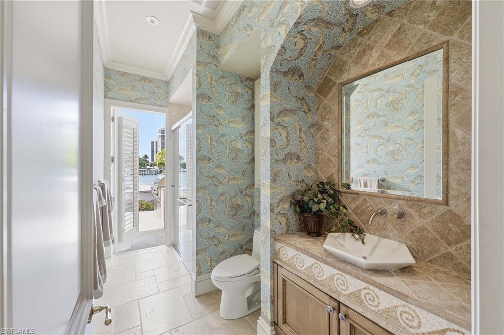 PARK SHORE - Residential