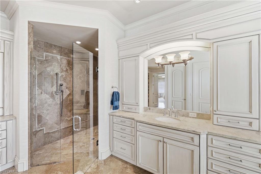 PARK SHORE - Residential