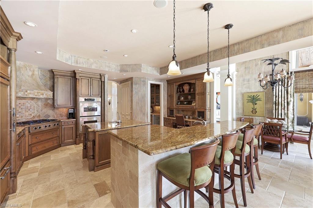 PARK SHORE - Residential