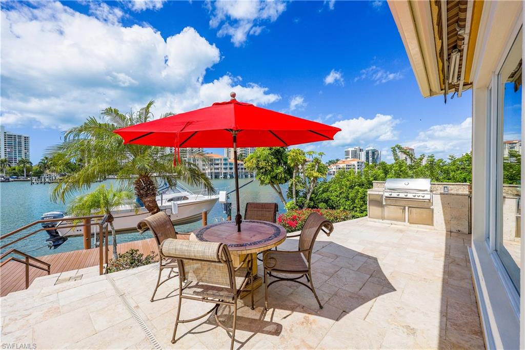 PARK SHORE - Residential