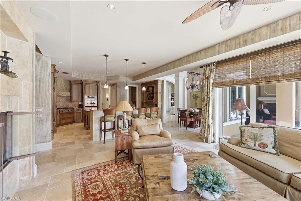 PARK SHORE - Residential