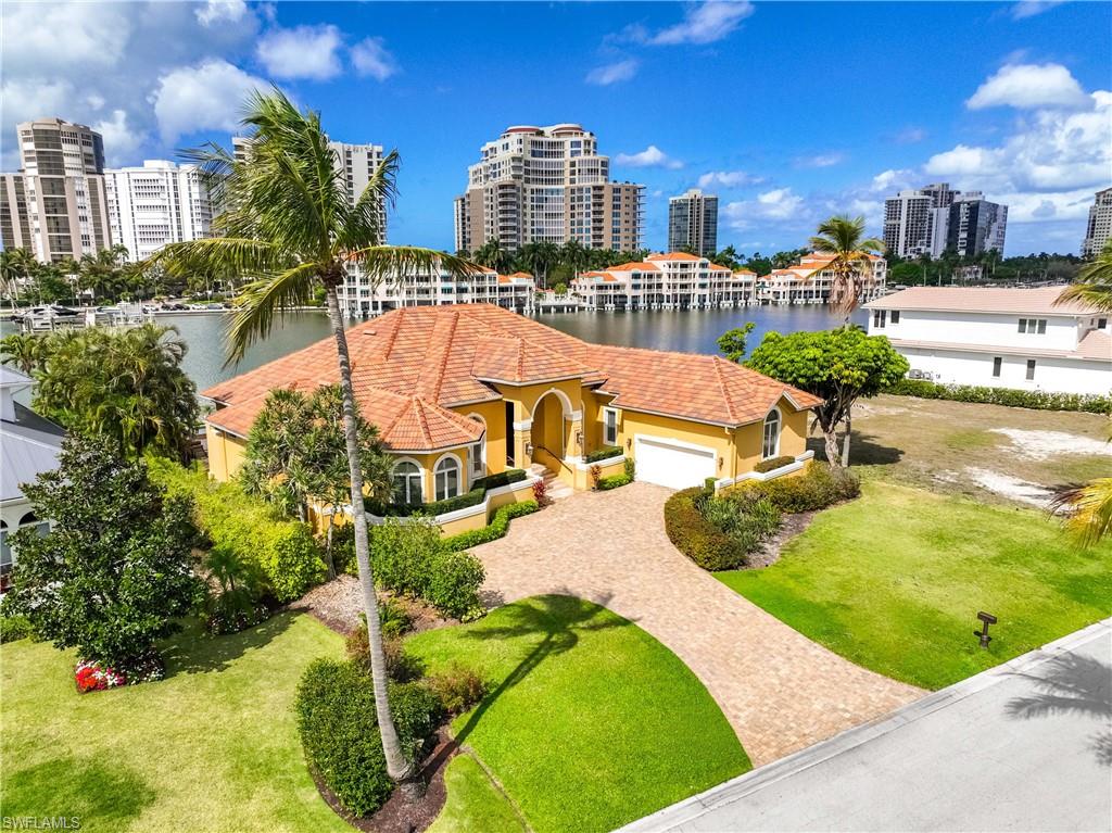 PARK SHORE - Residential