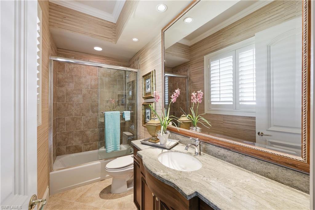 PARK SHORE - Residential